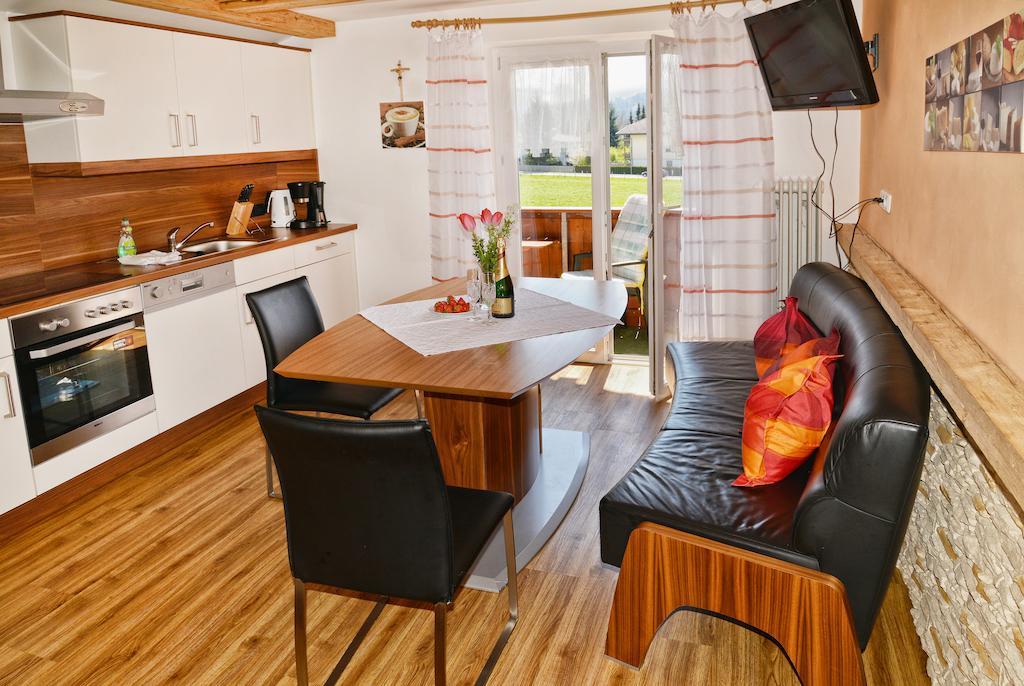 Hotel Haus Gabriela Itter Zimmer foto